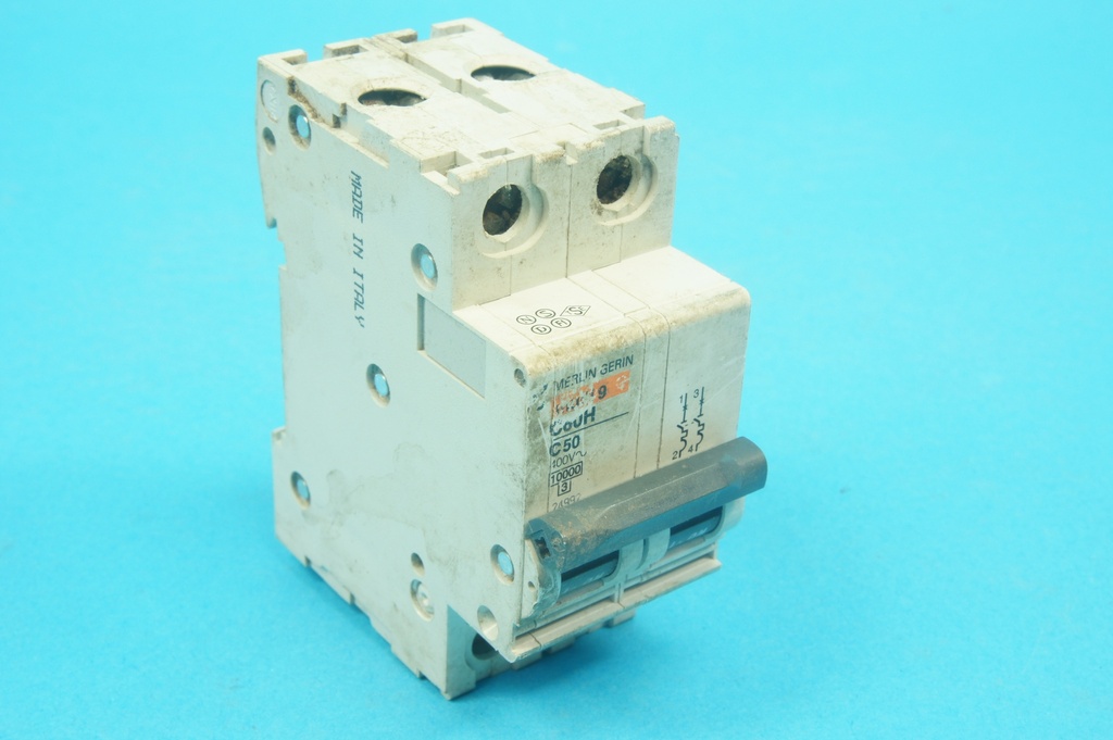 Merlin Gerin Multi 9 24992 circuit breaker C60H C50A 10 kA 2 poles