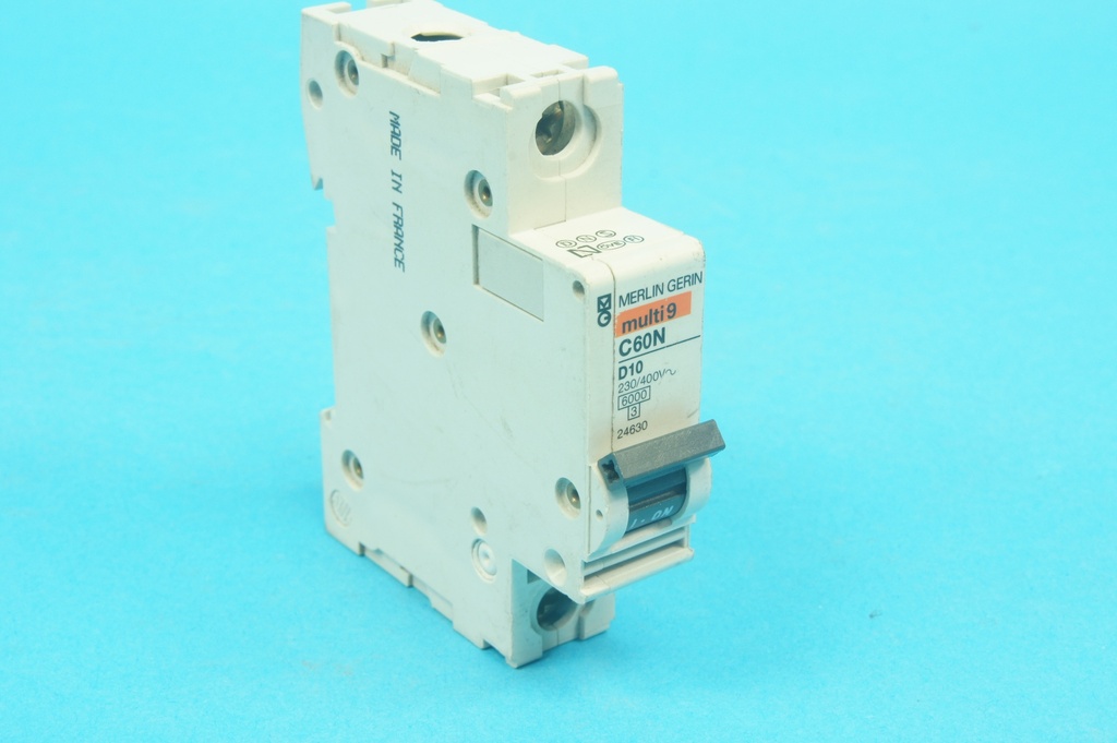 Merlin Gerin Multi 9 24630 circuit breaker C60N D10A 6 kA 2 poles