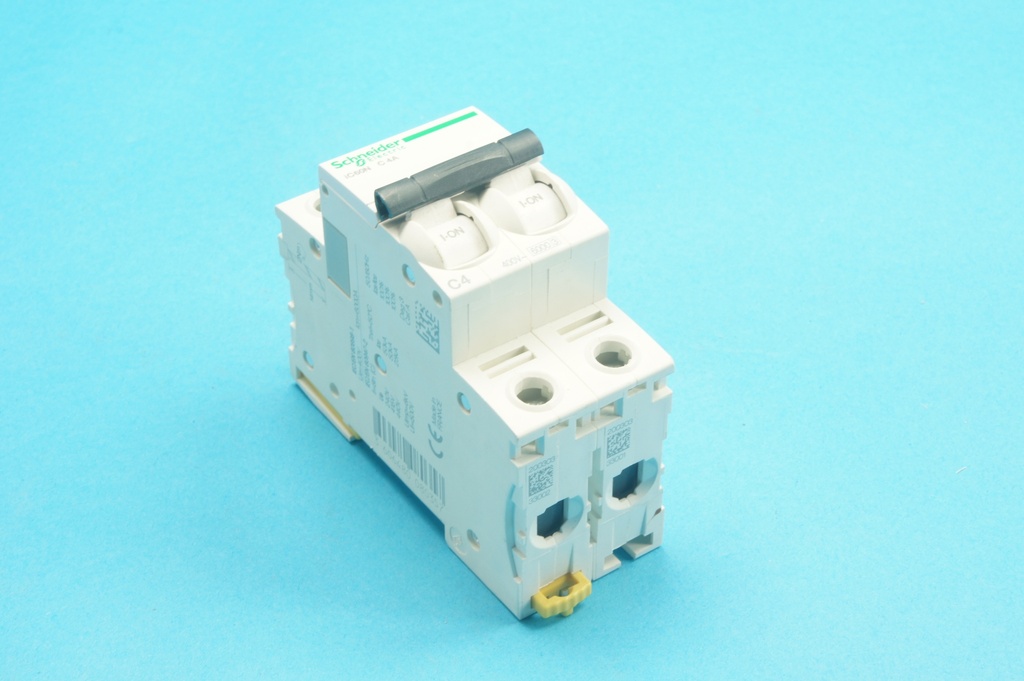 Schneider Electric A9F74204 circuit breaker IC60N C4A 6 kA 2 poles