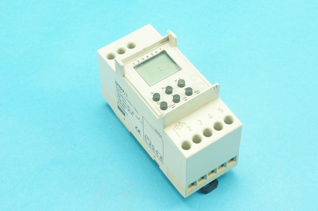 ABB DTS7/1 modular programmable time switch digital with 230 VAC 50/60 Hz coil and 1 changeover (NO/NC) 16(2)A contact, daily/weekly program, 2 modules (no cover)