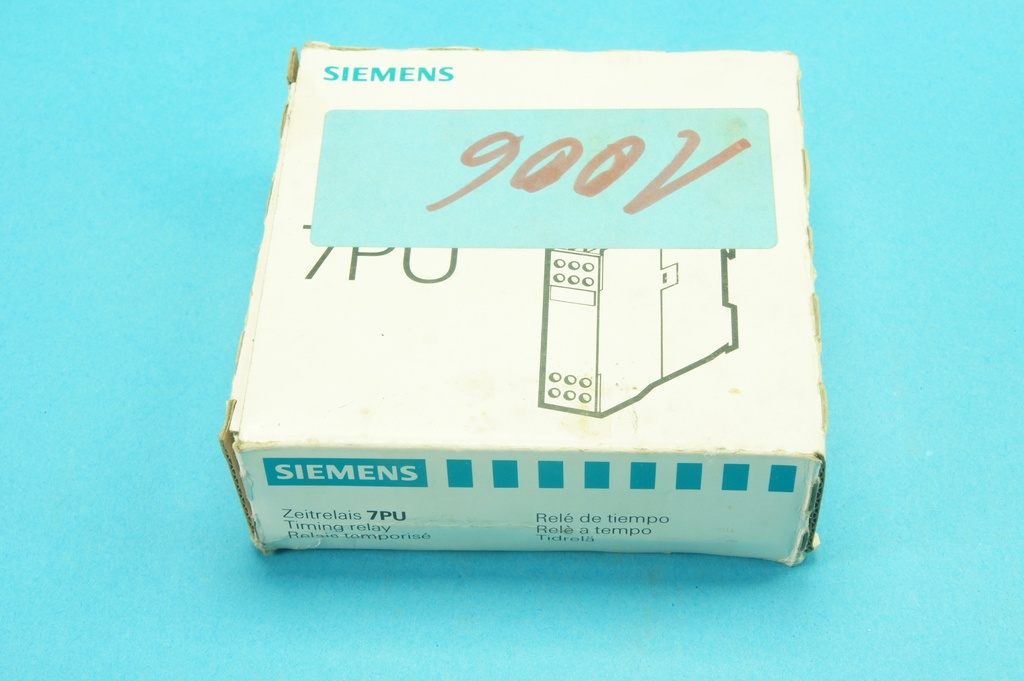 Siemens 7PU4020-0BB30 modular on delay timer relay, 0.05-1 sec, 24 VAC 50/60 Hz coil, with 2 changeover contacts (NO/NC) and 2 LEDs (box has some additional stickers)