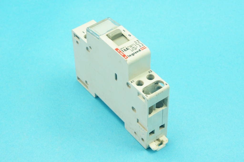 Legrand 004016 2-pole latching relay 1 module with coil 230 VAC 50 Hz and 2 NO contacts 16A 250 VAC