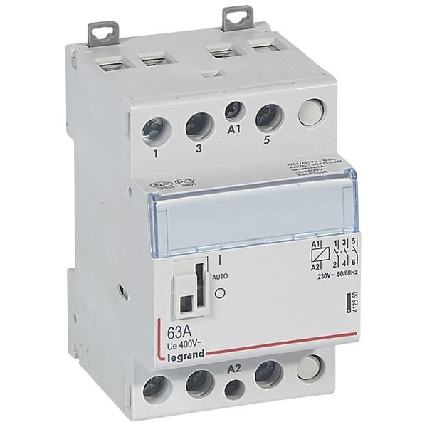 CX³ Vermogencontactoren spoel 230 V - driepolig 400 V - 63 A - 3 NO - 3 modules - hendel bereikbaar na opening van de afsluiter