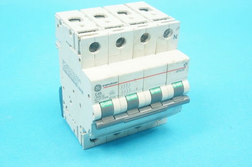 [667125-C] GE Vynckier 667125 EP63NC40 circuit breaker C40A 6 kA 4-pole (3-pole + N)