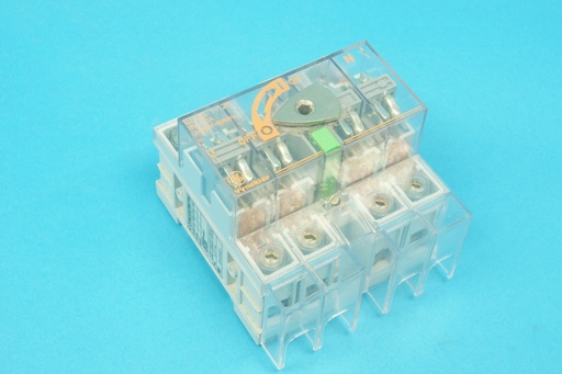 [61419-521-C] GE Vynckier 61419-521 ELOS 1-125 DIN rail load break switch 3 phase+N  5 modules transparent with bottom connection cover IP20, 125A 690 VAC 50/60 Hz