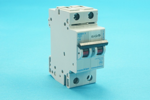 [4204-000-C] Vynckier 4204-000 640316 series E circuit breaker C4A 6 kA 2-pole