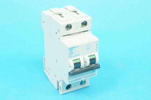 [640322-C] Vynckier 640322 099/4232-000 series E circuit breaker C32A 6 kA 230 VAC 2-pole